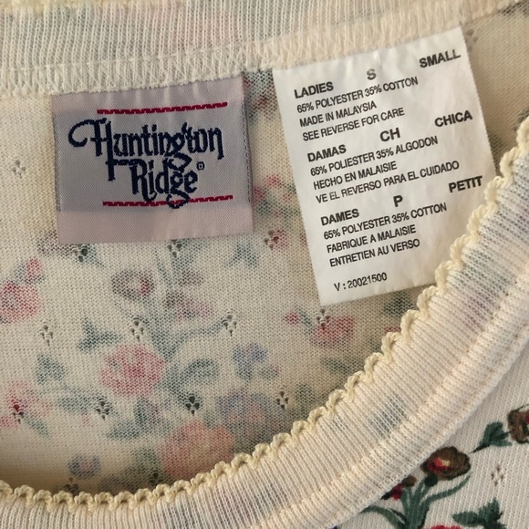 Huntington Ridge floral printed long sleeve top T-shirt Fall GorpCore. Medium - Picture 4 of 7